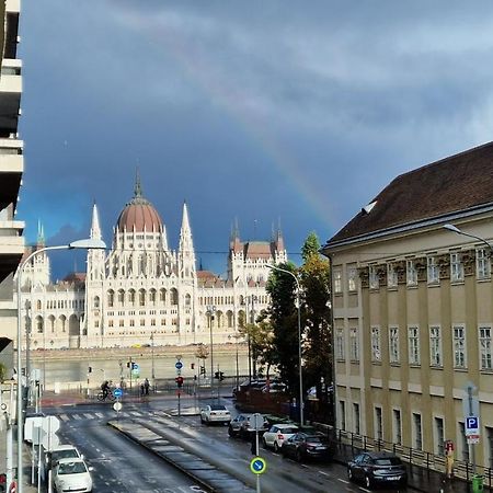 בודפשט Parliament View Apartment מראה חיצוני תמונה