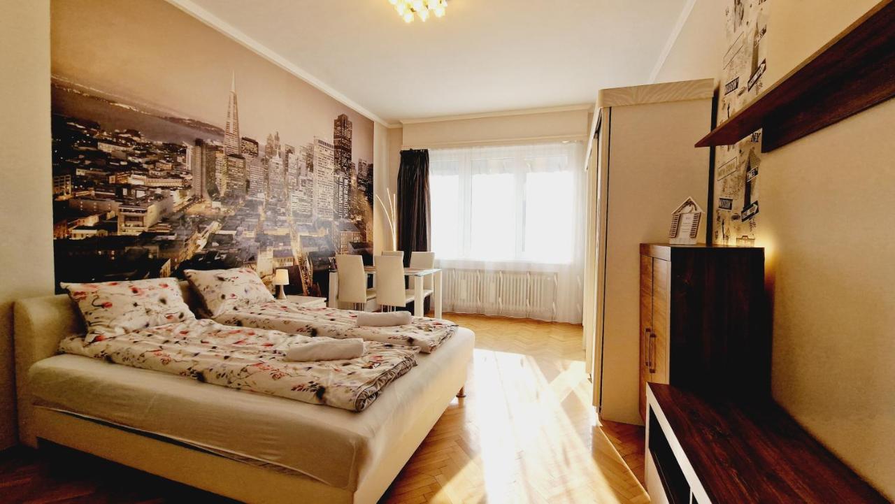 בודפשט Parliament View Apartment מראה חיצוני תמונה